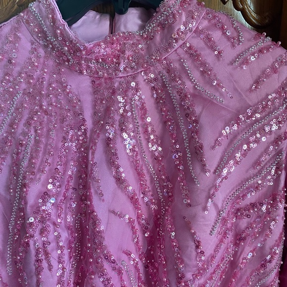 Party dresses - Picture 5 of 6